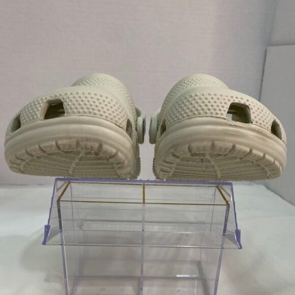 Crocs Classic Clog Kids Size 13 White Bone Slip-On Foam Sandals - Picture 4 of 9